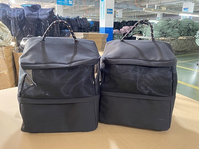 定制雙層背包，多功能收納更便捷