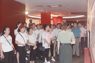  2019年6月30日，公司在皖西烈士陵園和大別山歷史紀念館隆重開展紀念建黨98周年節(jié)日活動（二）