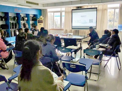 安徽登克爾旅游用品有限公司開(kāi)展法律知識(shí)講座